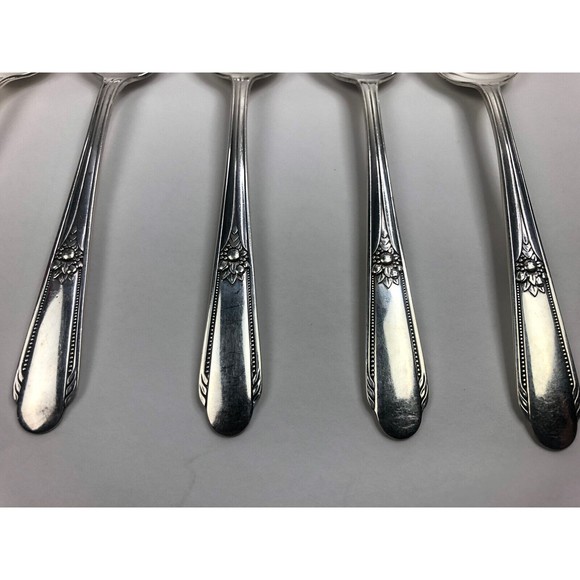 Vintage Wm Rogers A1 Plus IS 8 Spoons 7.5" EUC - Picture 2 of 12